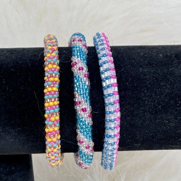 HAND CRAFTED in Nepal Beaded Bracelets (set of 3) #660 - Picture 5 of 5